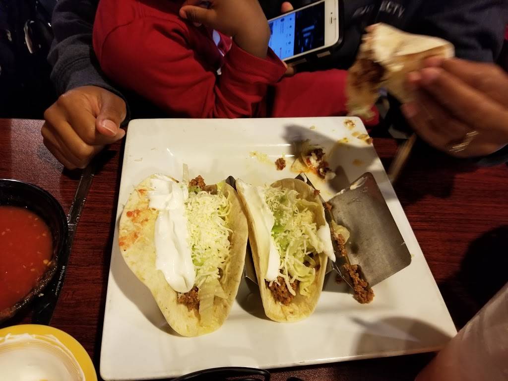 Plaza Mexico Restaurant & Cantina | restaurant | 3031 Mahoning Ave, Youngstown, OH 44509, USA | 3302709151 OR +1 330-270-9151