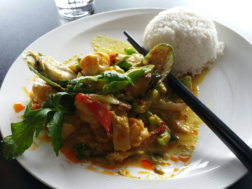 Derm Restaurant | restaurant | 3226 Geary Blvd, San Francisco, CA 94118, USA | 4153794549 OR +1 415-379-4549