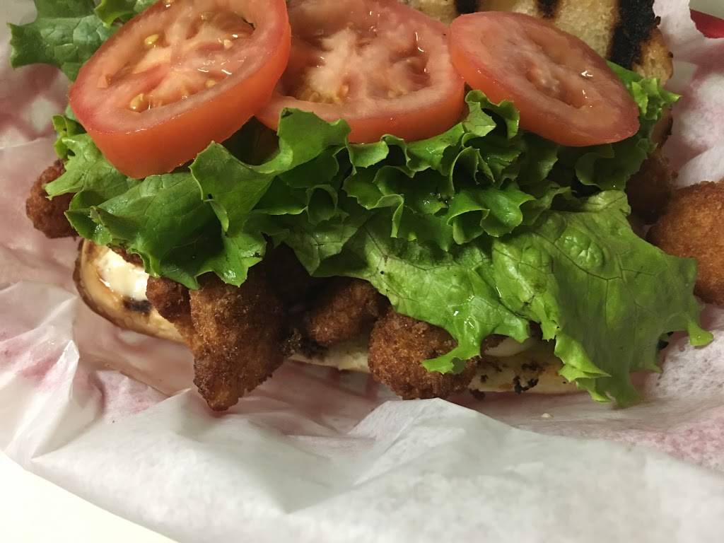 Rachels Roadside Bar & Grill | restaurant | W17298 Spruce Rd, Wittenberg, WI 54499, USA | 7152533190 OR +1 715-253-3190