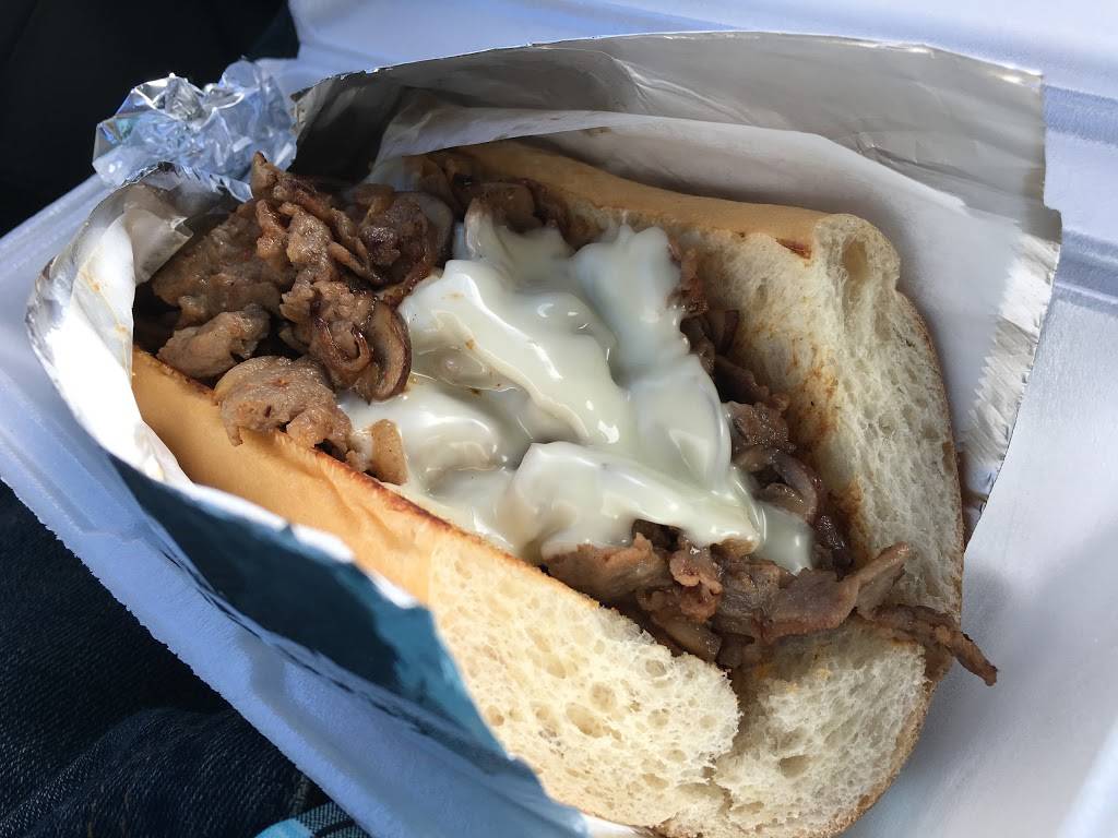 Philly Steak & Gyro | restaurant | 6766 W Glendale Ave #115, Glendale, AZ 85303, USA | 6239393358 OR +1 623-939-3358