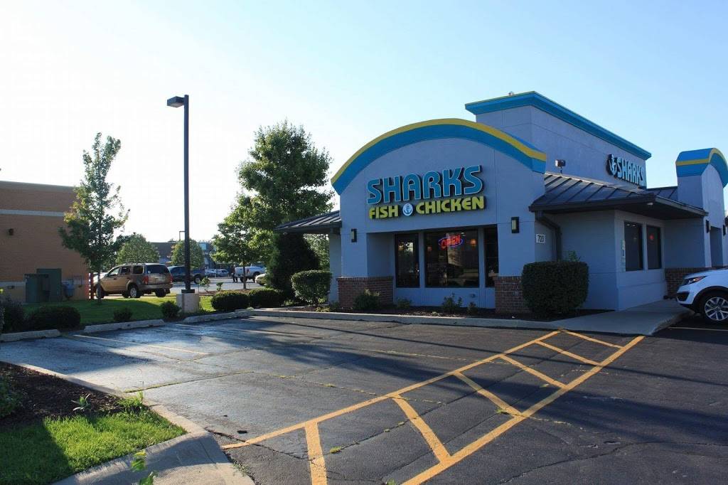 Sharks Fish and Chicken | restaurant | 7120 159th St, Orland Park, IL 60462, USA | 7084294330 OR +1 708-429-4330