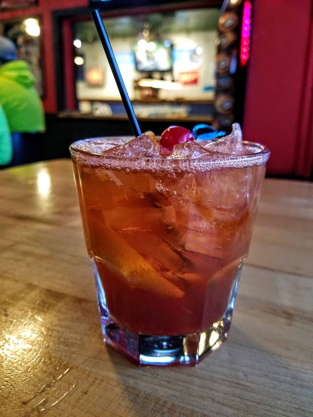 Players Sports Bar | restaurant | 2013 Winnebago St, Madison, WI 53704, USA | 6082449722 OR +1 608-244-9722