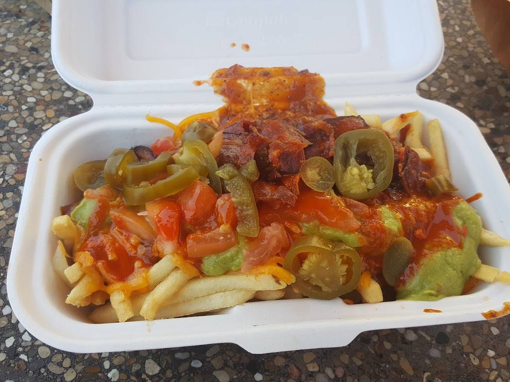 Wienerschnitzel | restaurant | 2301 Valley Blvd, Alhambra, CA 91803, USA | 6262893737 OR +1 626-289-3737