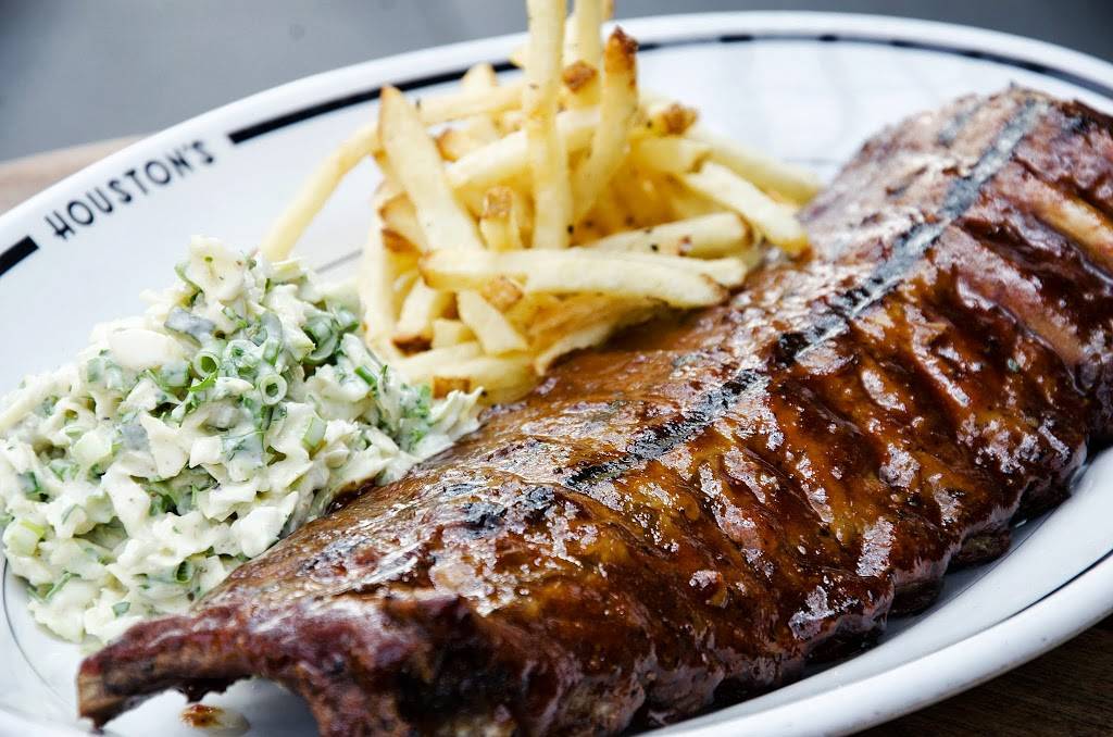 Houstons | restaurant | 5318 Belt Line Rd, Dallas, TX 75254, USA | 9729601752 OR +1 972-960-1752