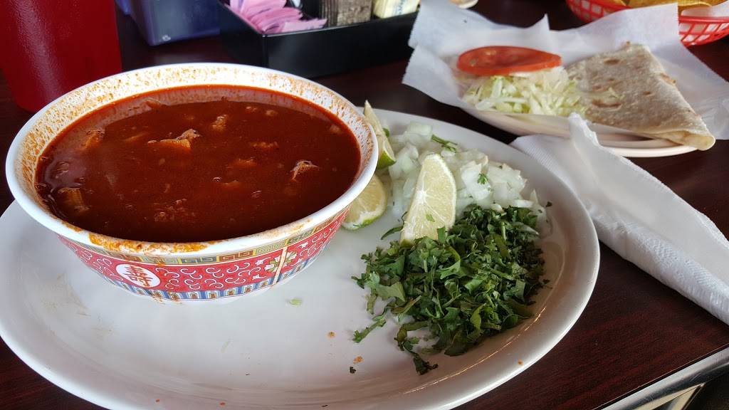 La perla de Jalisco Taqueria y restaurante | restaurant | 1332 S Staples St, Corpus Christi, TX 78404, USA | 3619295177 OR +1 361-929-5177