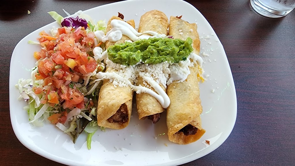 Chak Balam Mexican Restaurant | restaurant | 12 Sand Creek Rd, Torrey, UT 84775, USA | 4354252877 OR +1 435-425-2877