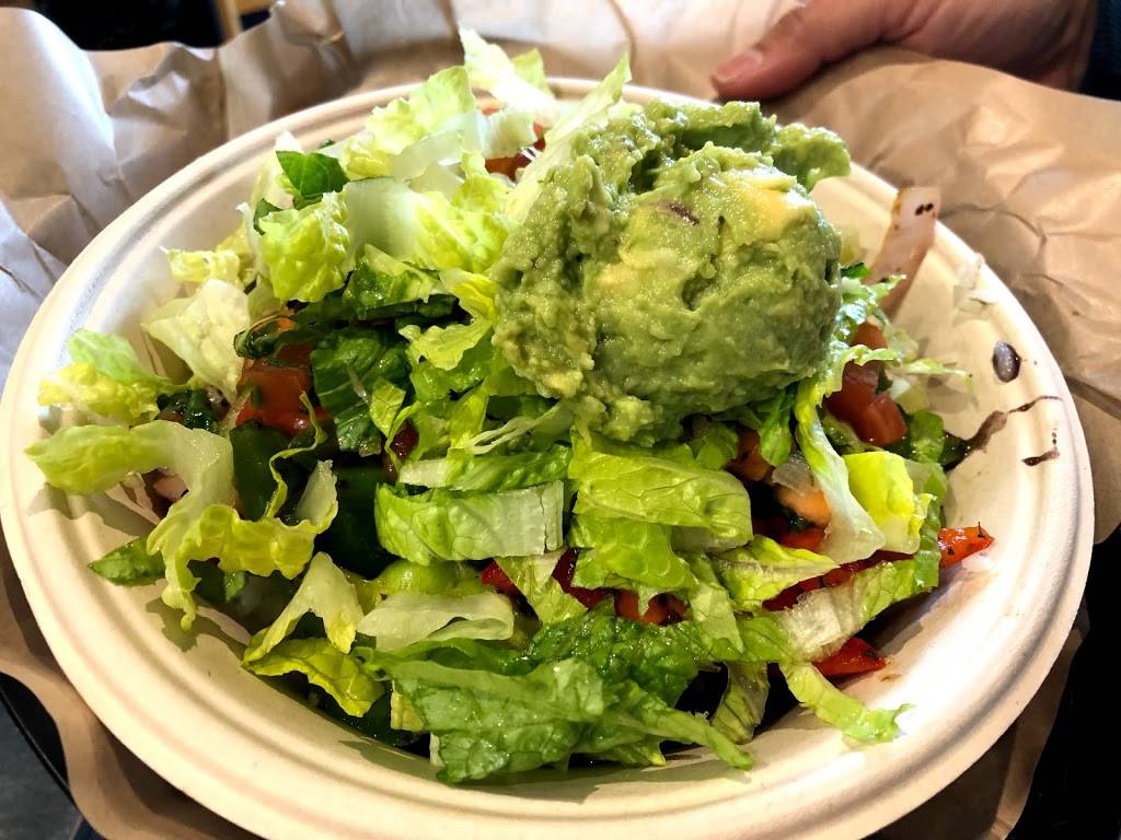 QDOBA Mexican Eats | restaurant | 700 Pembroke Rd, Greensboro, NC 27408, USA | 3362352376 OR +1 336-235-2376