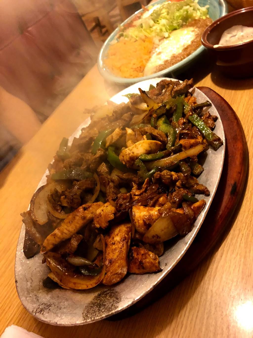 El Azteca Mexican Restaurant | restaurant | 2040 Coliseum Dr suite a35, Hampton, VA 23666, USA | 7578384063 OR +1 757-838-4063