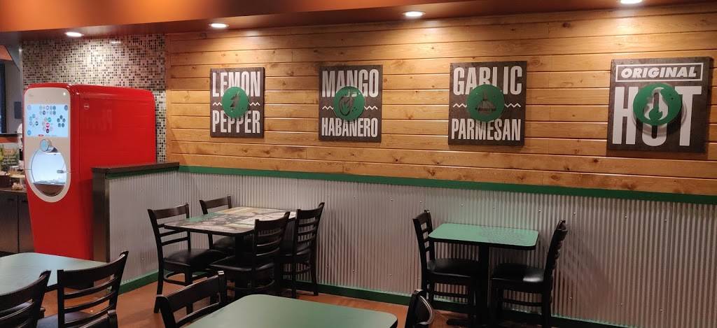 Wingstop | restaurant | 1001 Hampstead Blvd, Clinton, MS 39056, USA | 6019242423 OR +1 601-924-2423