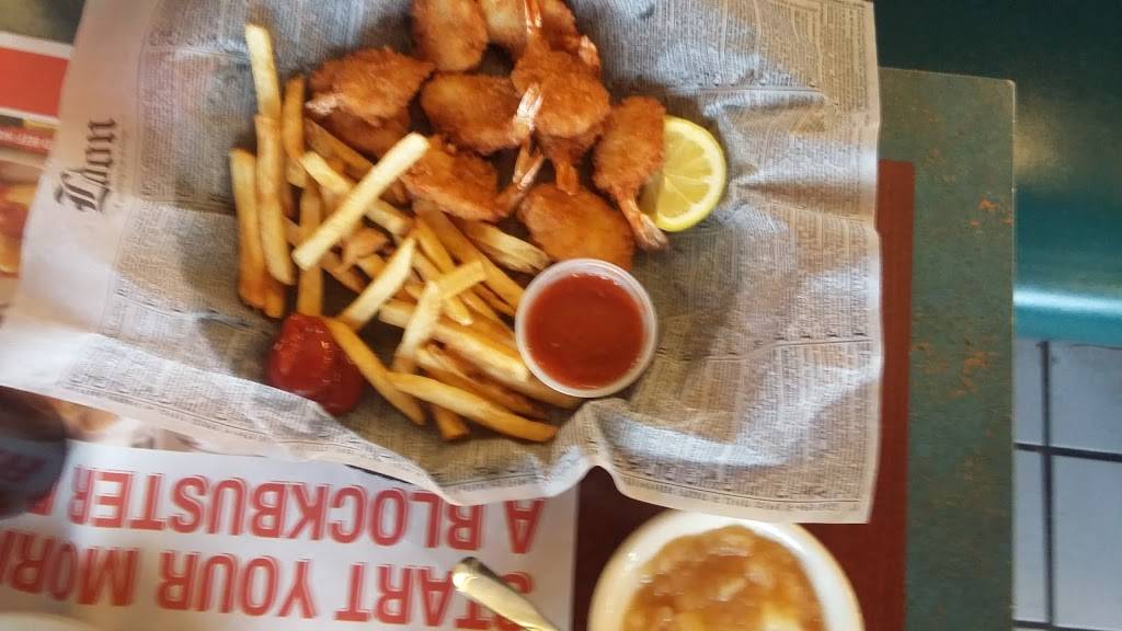 Big Boy Restaurants | restaurant | 2880 S State Rd, Ionia, MI 48846, USA | 6165273730 OR +1 616-527-3730