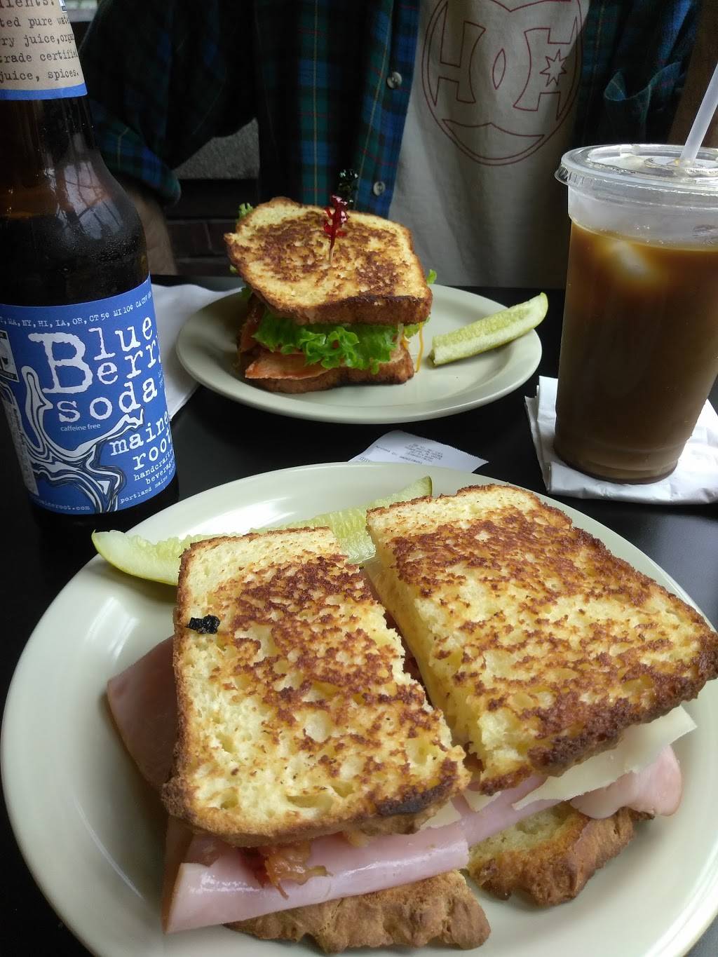 Kel Mat Cafe | restaurant | 147 Madison Ave, Skowhegan, ME 04976, USA | 2074740200 OR +1 207-474-0200