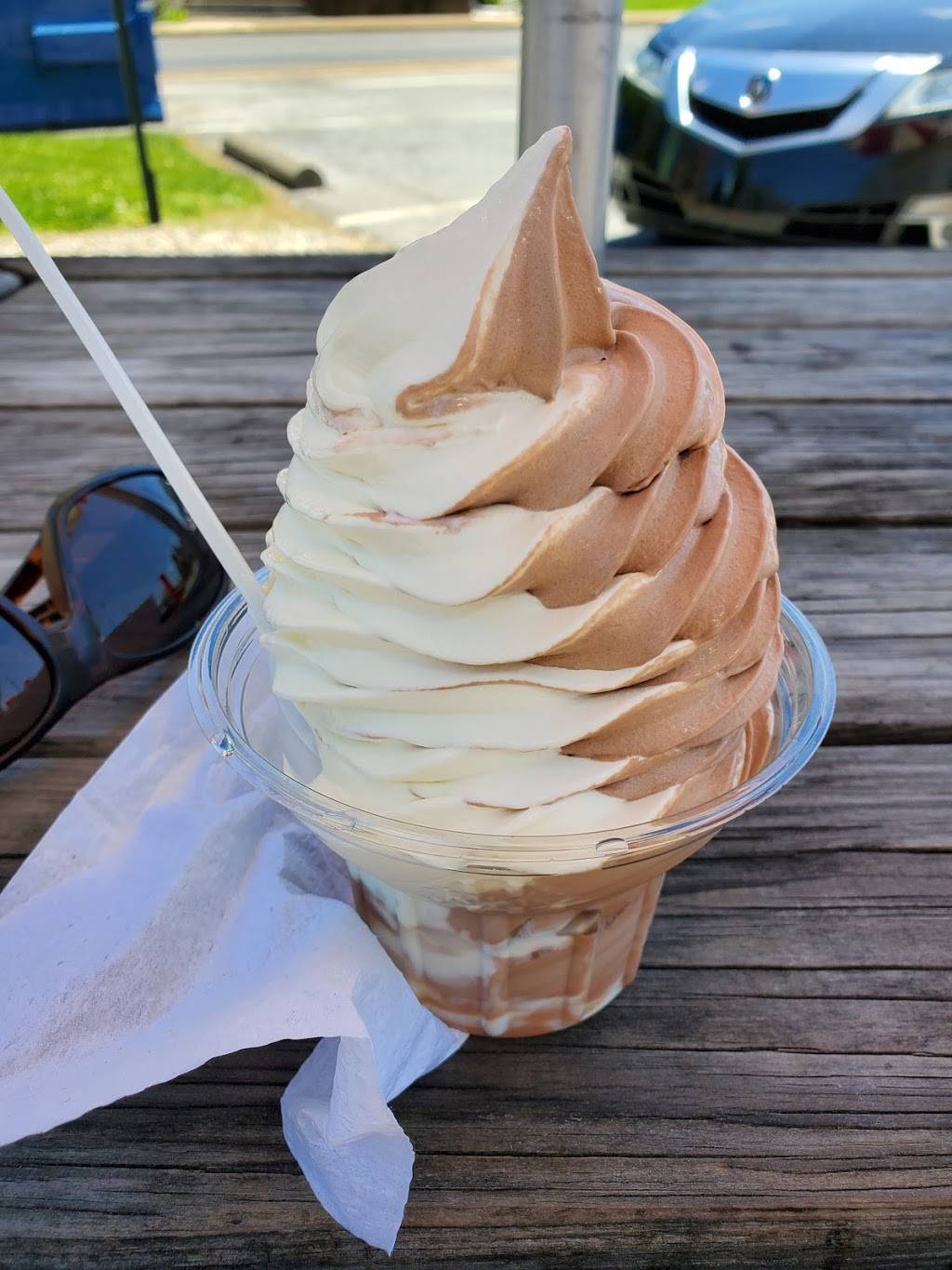 Ritas Italian Ice & Frozen Custard | restaurant | 246 2nd St, Highspire, PA 17034, USA | 7179399820 OR +1 717-939-9820