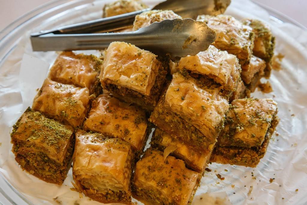 Shawarmaniac Mediterranean Grill | restaurant | 11510 124th Ave NE, Kirkland, WA 98033, USA | 4258030337 OR +1 425-803-0337