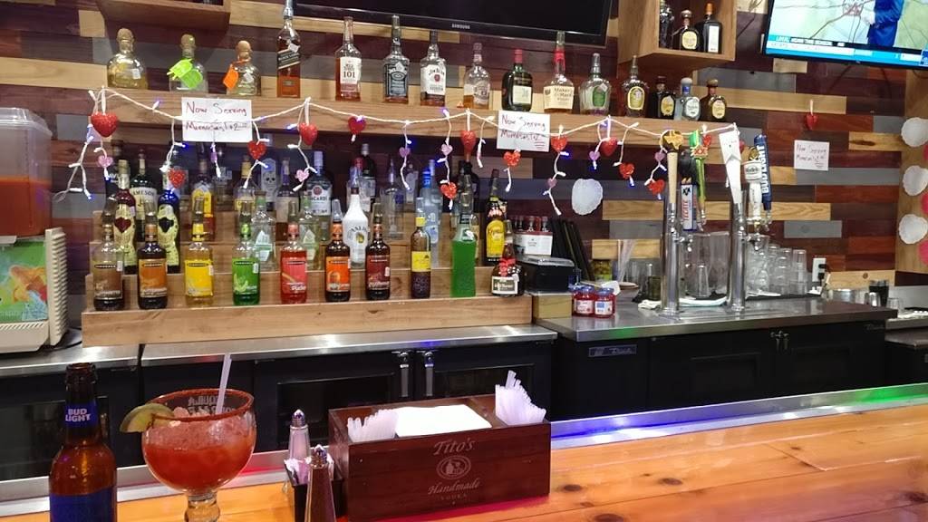 El Rodeo de Jalisco | restaurant | 11282 Culebra Rd, San Antonio, TX 78253, USA | 2102578818 OR +1 210-257-8818