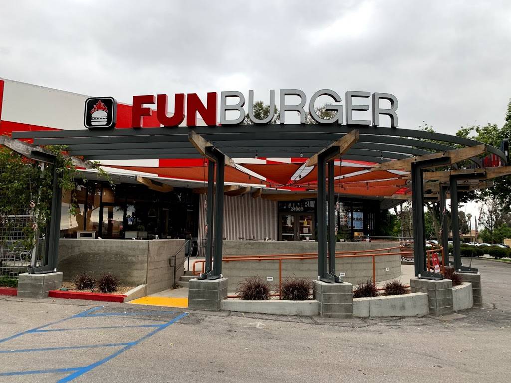 Fun Burger | restaurant | 2490 Sycamore Dr, Simi Valley, CA 93065, USA | 8055272515 OR +1 805-527-2515