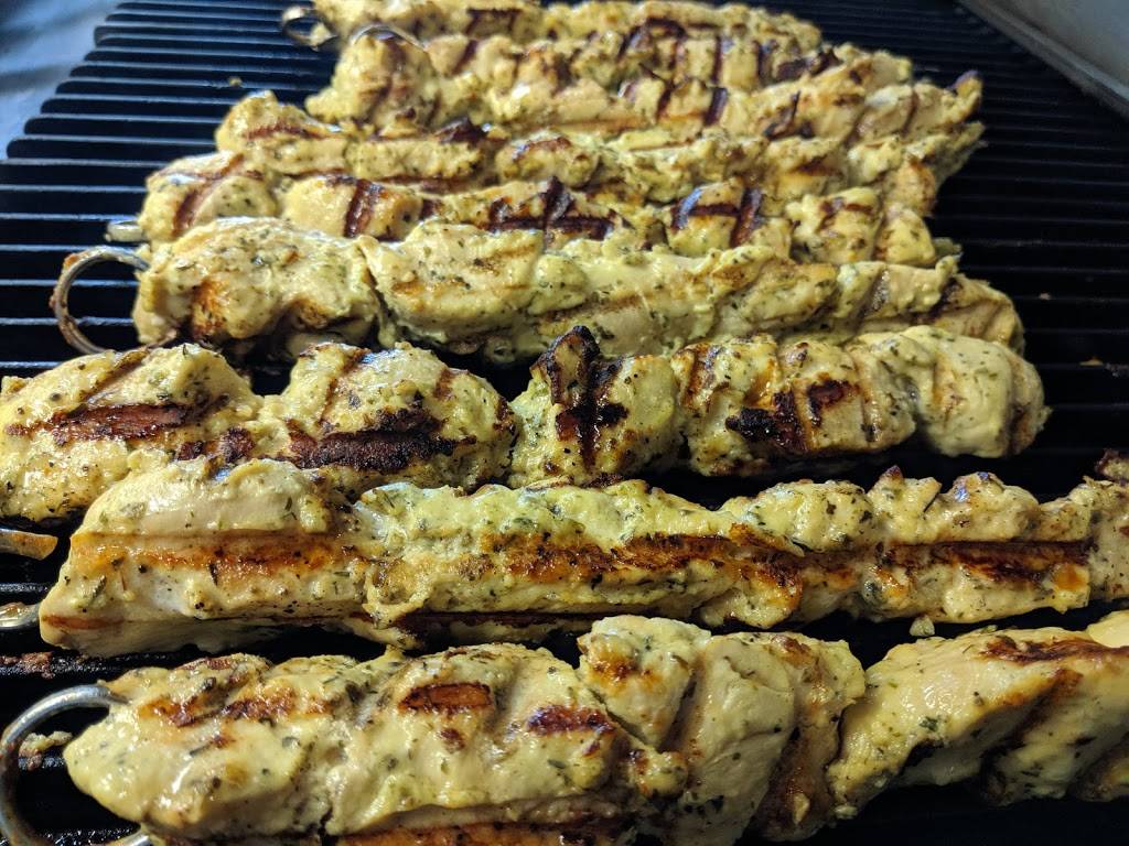 Yummy Souvlaki | restaurant | 200 Simcoe Ave, Keswick, ON L4P 2H7, Canada | 9059891515 OR +1 905-989-1515
