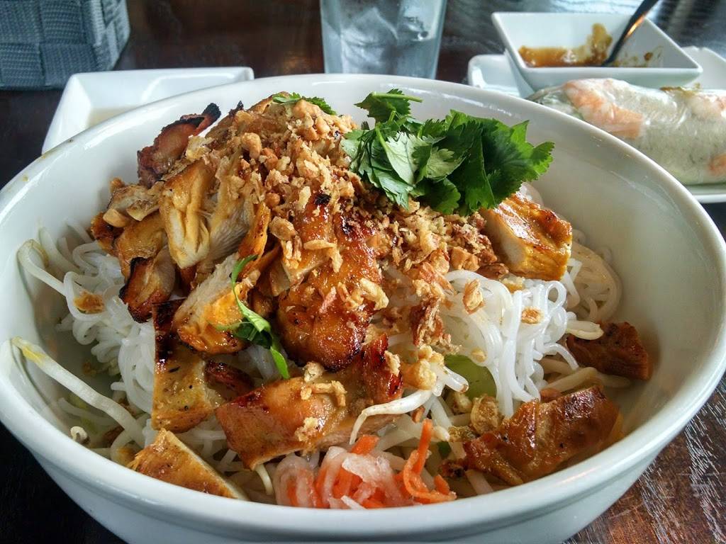 Noodle bar Viet Thai cuisine | restaurant | 11419 19th Ave SE a101, Everett, WA 98208, USA | 4252256067 OR +1 425-225-6067
