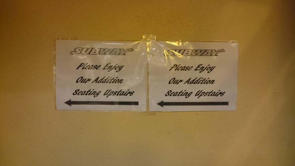 Subway Restaurants | restaurant | 816 N State St, Chicago, IL 60610, USA | 3129445106 OR +1 312-944-5106