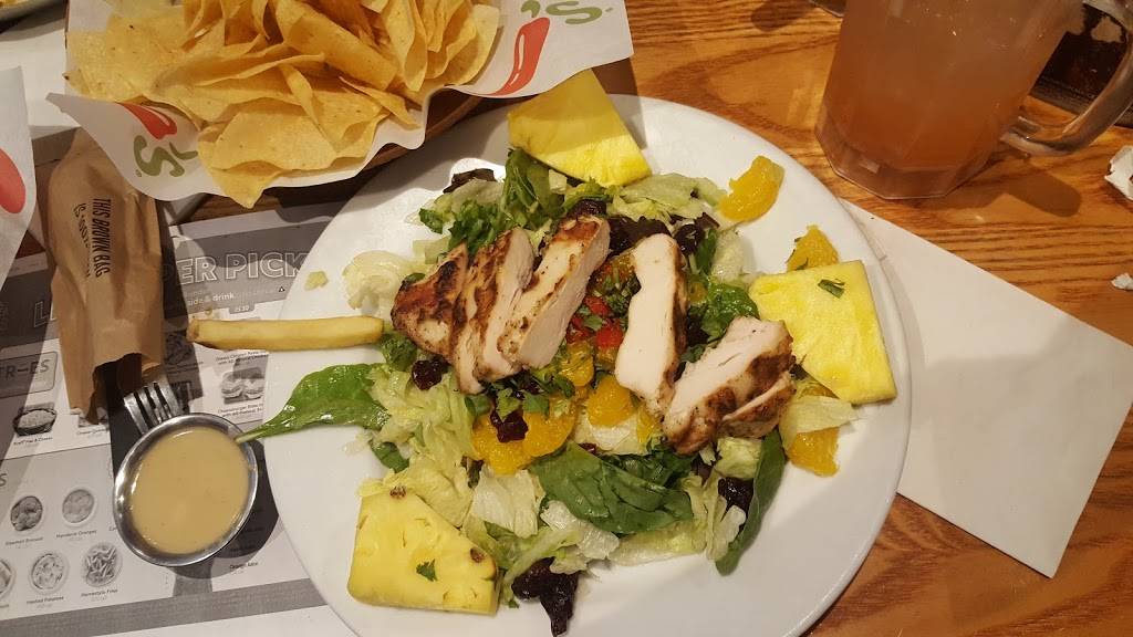 Chilis Grill & Bar | restaurant | 8950 Rosedale Hwy, Bakersfield, CA 93312, USA | 6615885872 OR +1 661-588-5872