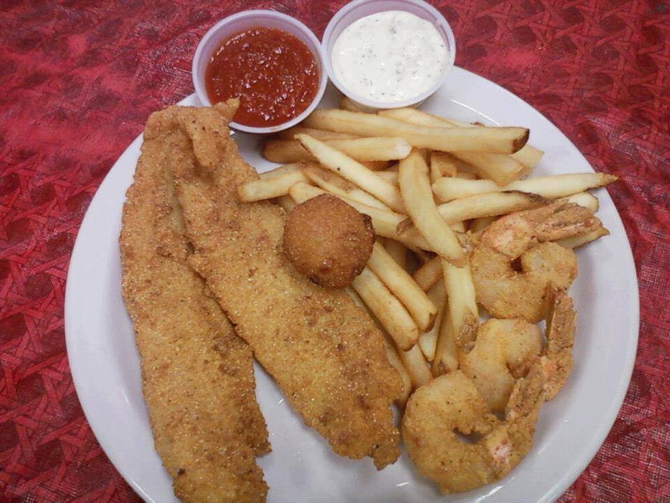 CajunTex Hallsville | restaurant | 201 Renaissance Dr, Hallsville, TX 75650, USA | 9036686160 OR +1 903-668-6160