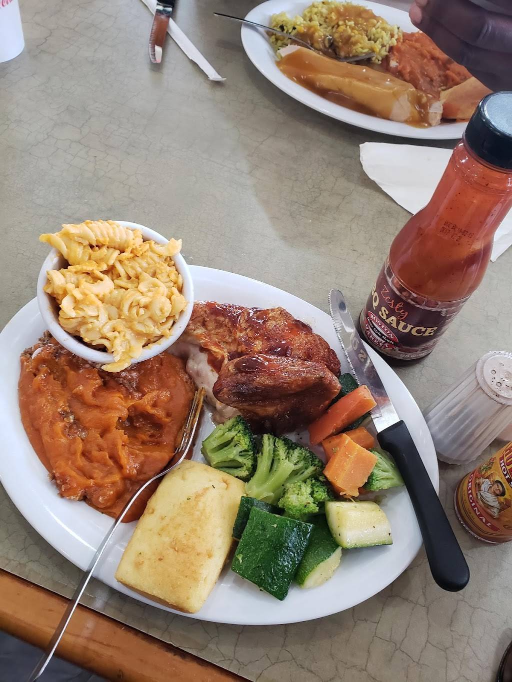 Boston Market | restaurant | 1555 Holcomb Bridge Rd Unit A, Roswell, GA 30076, USA | 7706400110 OR +1 770-640-0110