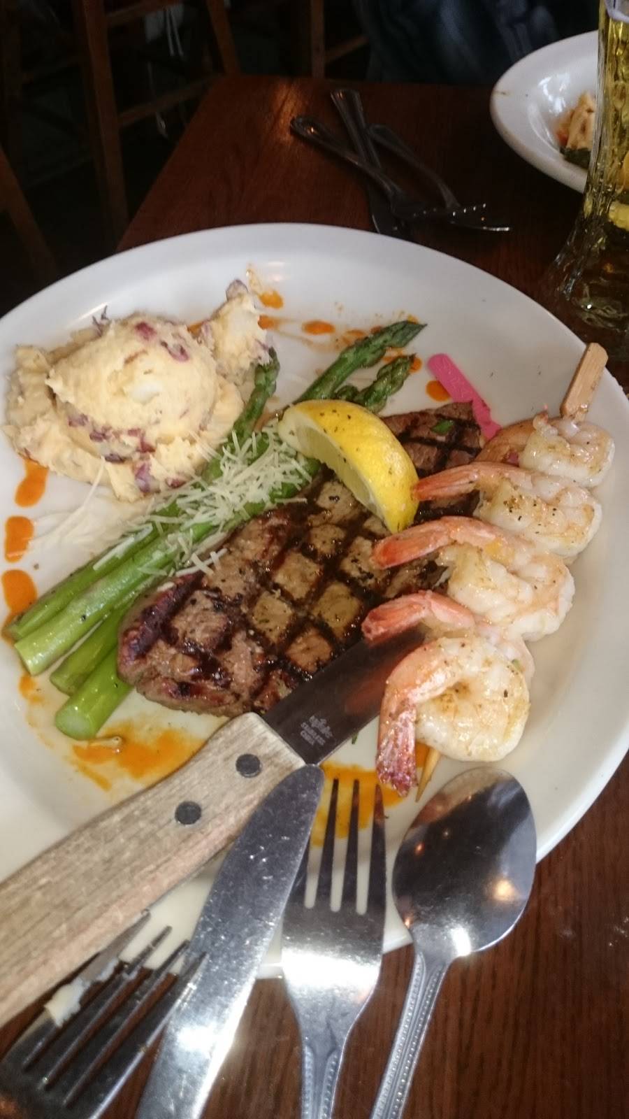 Tavern At Coventry | restaurant | 5745 Coventry Ln, Fort Wayne, IN 46804, USA | 2604592893 OR +1 260-459-2893