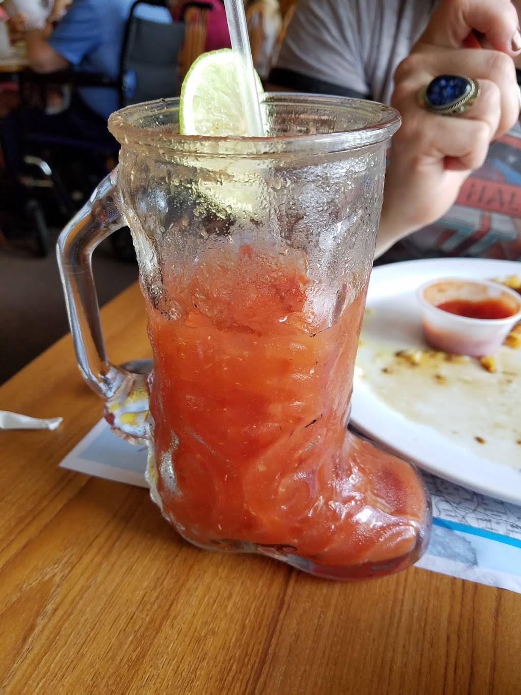 Harbor Lights Restaurant | restaurant | 907 C.R. 439B, Lake Panasoffkee, FL 33538, USA | 3527937058 OR +1 352-793-7058