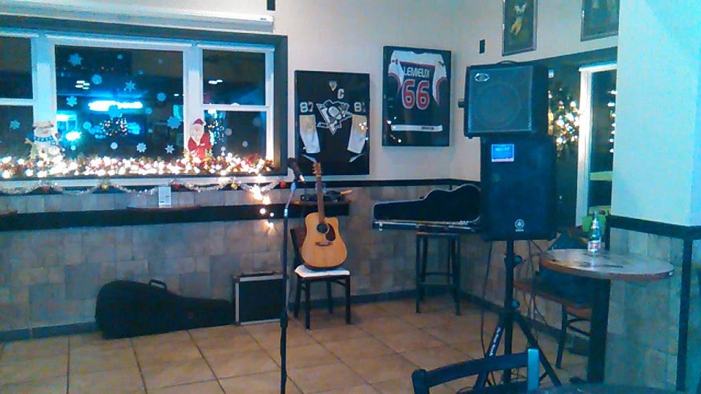 Rumors Bar & Grill | restaurant | 466 Rochester Rd, Zelienople, PA 16063, USA | 7247282088 OR +1 724-728-2088