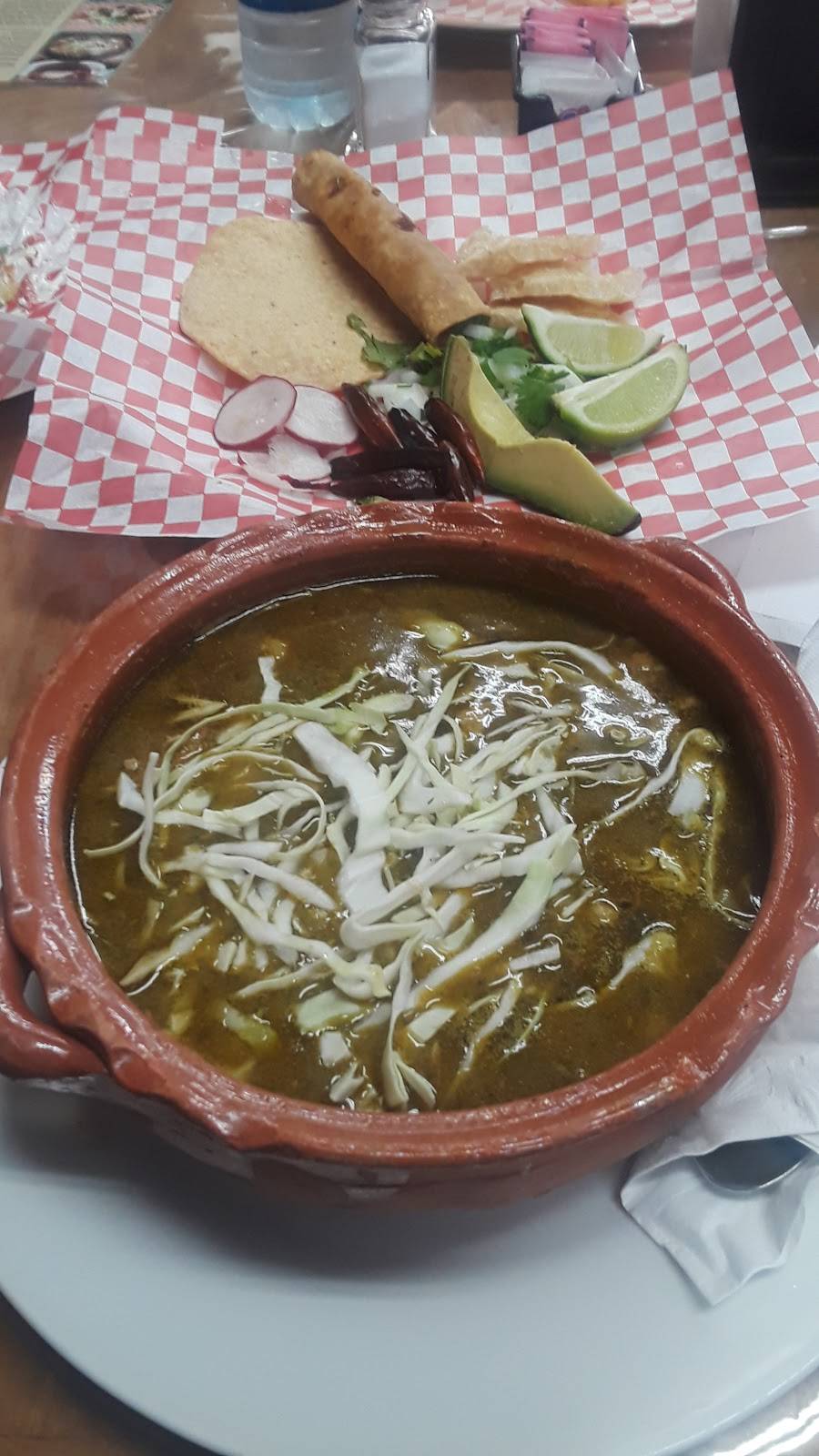 Pozoleria Acapulco | restaurant | 130 S 30th St, San Diego, CA 92113, USA | 6196007092 OR +1 619-600-7092