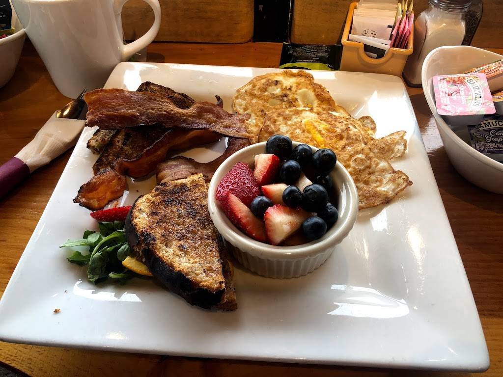 Karma Cafe and Art | restaurant | 72 Church St, Laconia, NH 03246, USA | 6035276000 OR +1 603-527-6000