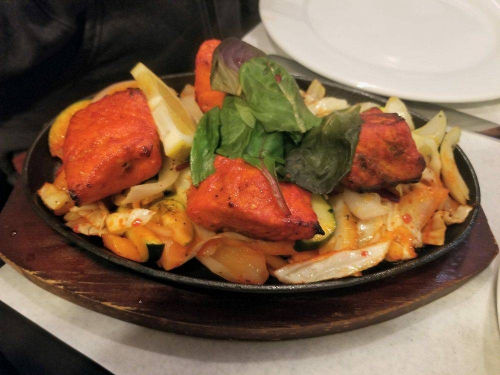 Samrat Palace | restaurant | NEW YORK, 246-04 Jericho Turnpike, Floral Park, NY 11001, USA | 5166734422 OR +1 516-673-4422