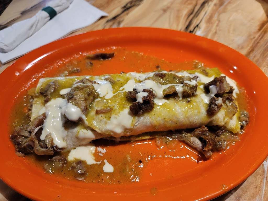 Iguanas Mexican Grill | restaurant | 907 N Truman Blvd, Crystal City, MO 63019, USA | 6366382400 OR +1 636-638-2400