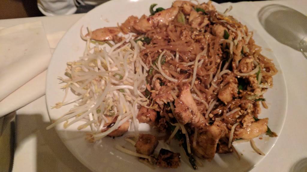 Formosa | restaurant | 727 S State St, Clarks Summit, PA 18411, USA | 5705851902 OR +1 570-585-1902