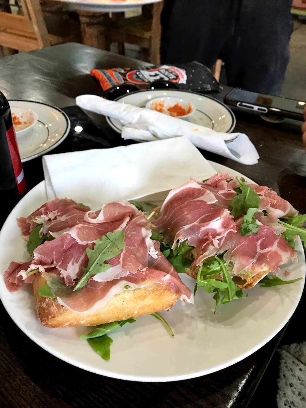 Frali Gourmet | restaurant | 217 W Liberty St, Savannah, GA 31401, USA | 9122344644 OR +1 912-234-4644