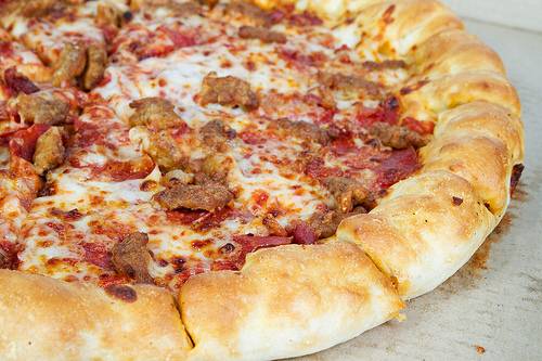 Pizza Hut | restaurant | 11146 Palms Blvd, Los Angeles, CA 90034, USA | 3104731133 OR +1 310-473-1133