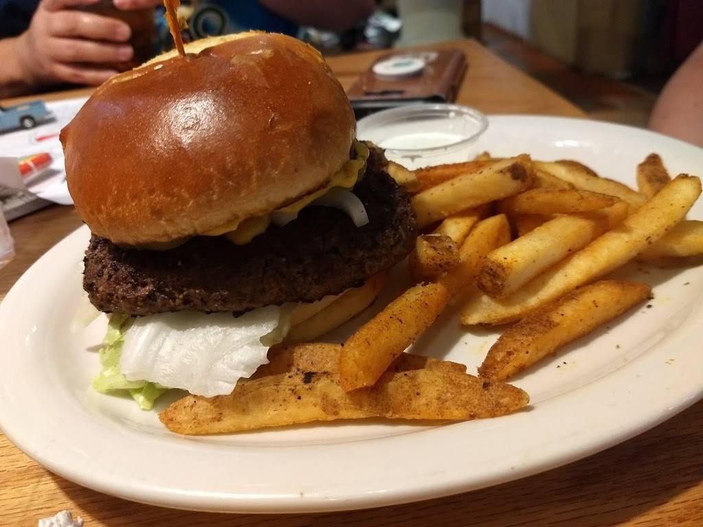 Stono Market and Tomato Shed Cafe | bakery | 842 Main Rd, Johns Island, SC 29455, USA | 8435599999 OR +1 843-559-9999