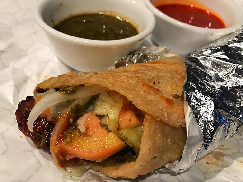 Gyro’s Paradise | restaurant | Suite U, 1548 Bedford Rd Suite U, Bedford, TX 76021, USA | 8174948222 OR +1 817-494-8222