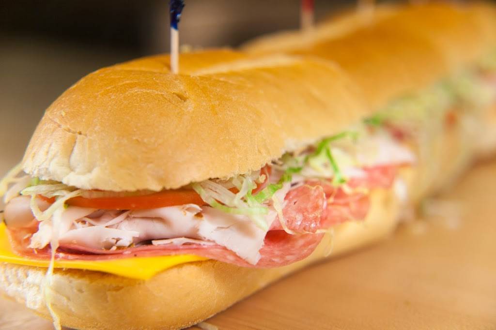 Oscars Deli & Restaurant | restaurant | 305 Millburn Ave, Millburn, NJ 07041, USA | 9733760032 OR +1 973-376-0032