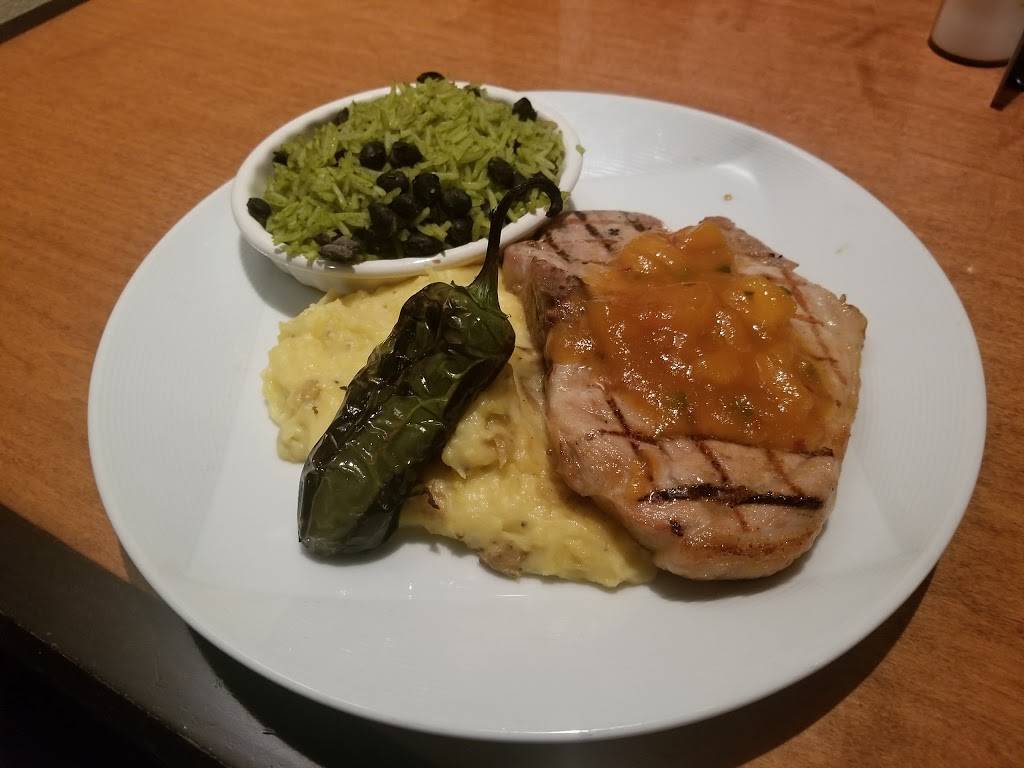 Fireside Grill | restaurant | 8330 Riverside Pkwy, Tulsa, OK 74137, USA | 8887483731 OR +1 888-748-3731