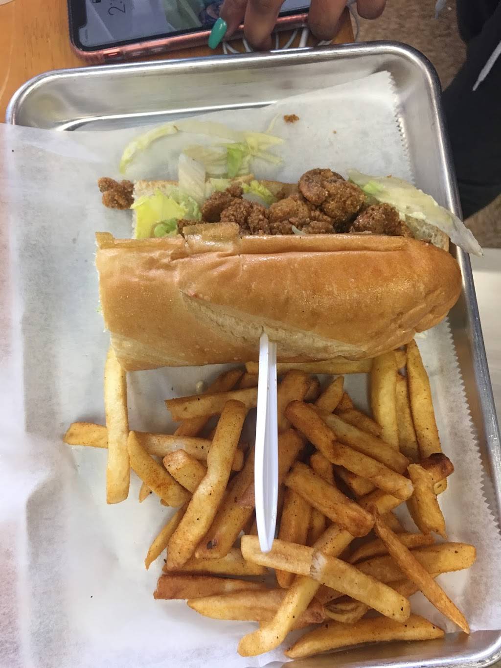 Big Bellys Burgers | restaurant | 5627 Aldine Bender Rd, Houston, TX 77032, USA | 8322885616 OR +1 832-288-5616