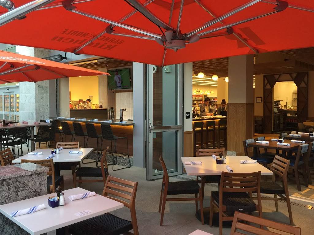 Barnes & Noble Kitchen | restaurant | 7700 Windrose Ave suite g170, Plano, TX 75024, USA | 9724741074 OR +1 972-474-1074