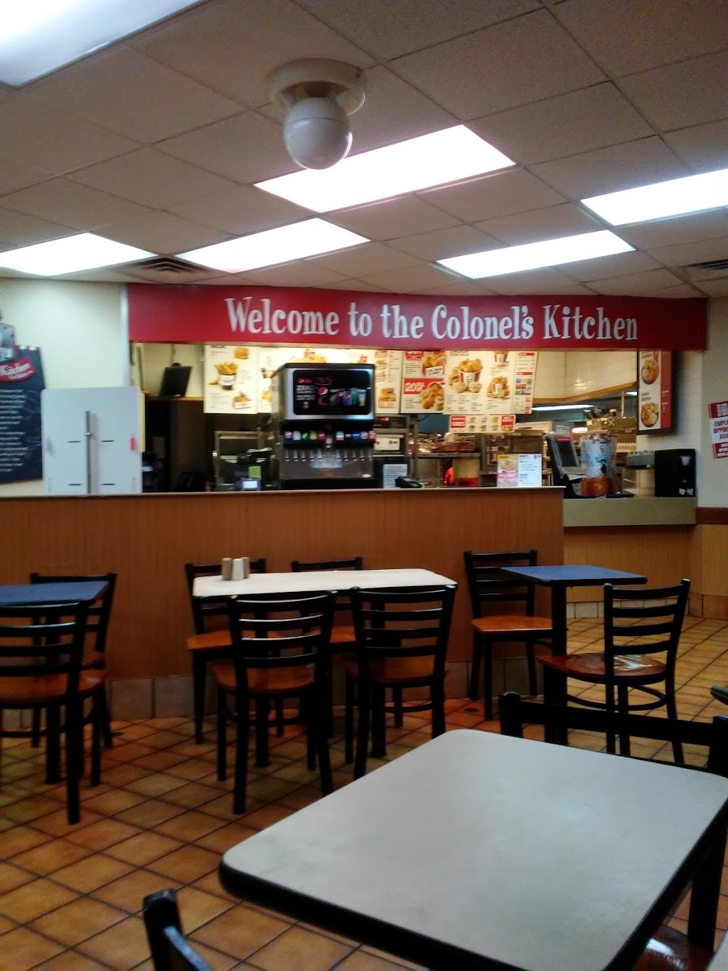 KFC | restaurant | 32475 US-43, Thomasville, AL 36784, USA | 3346360336 OR +1 334-636-0336
