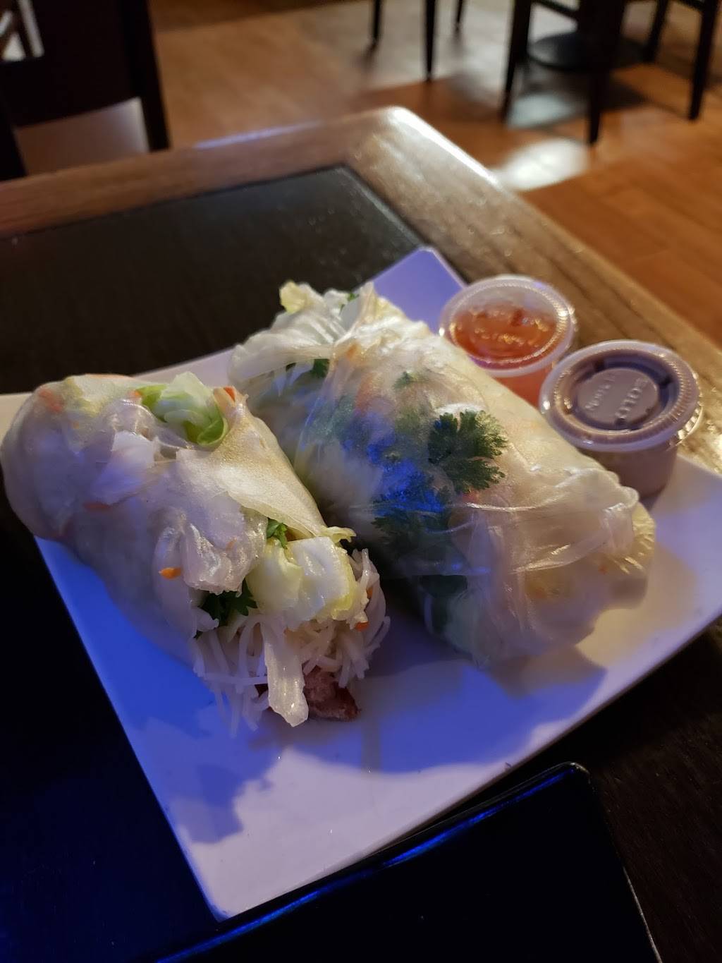 Maui Pho Too - Fusion Grill | restaurant | 1004 High St, Delano, CA 93215, USA | 6617257888 OR +1 661-725-7888