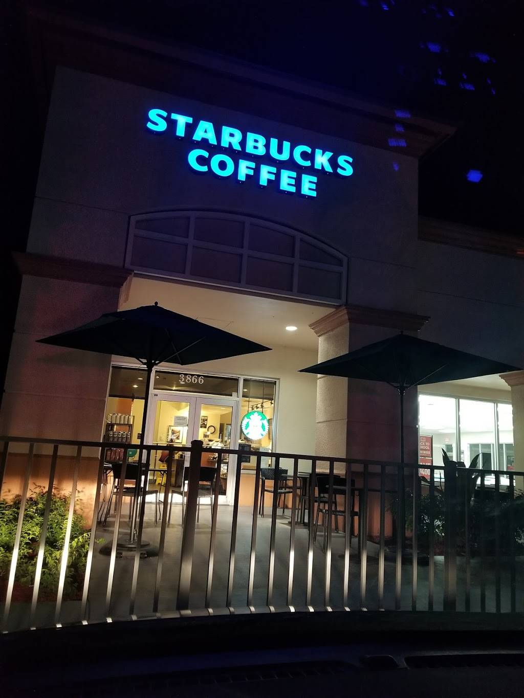 Starbucks | cafe | 3866 Northlake Blvd, Palm Beach Gardens, FL 33403, USA | 5613558121 OR +1 561-355-8121