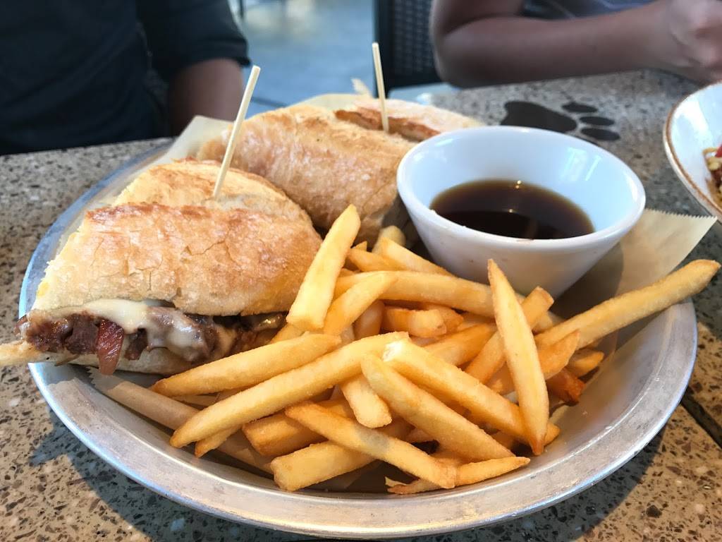 Lazy Dog Restaurant & Bar | restaurant | 19359 Stevens Creek Blvd, Cupertino, CA 95014, USA | 4083594690 OR +1 408-359-4690