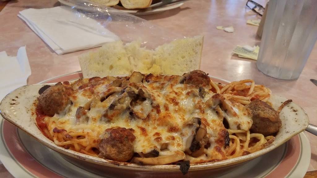 Gus House of Pizza | restaurant | 101 Hampton St, Kershaw, SC 29067, USA | 8034759937 OR +1 803-475-9937