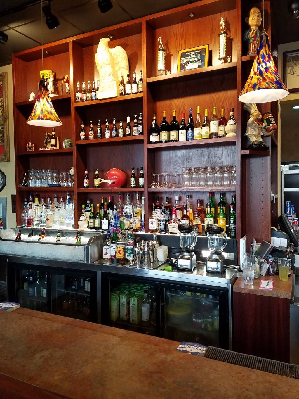 Angelos II | restaurant | 2525 E Lincolnway, Sterling, IL 61081, USA | 8156255451 OR +1 815-625-5451