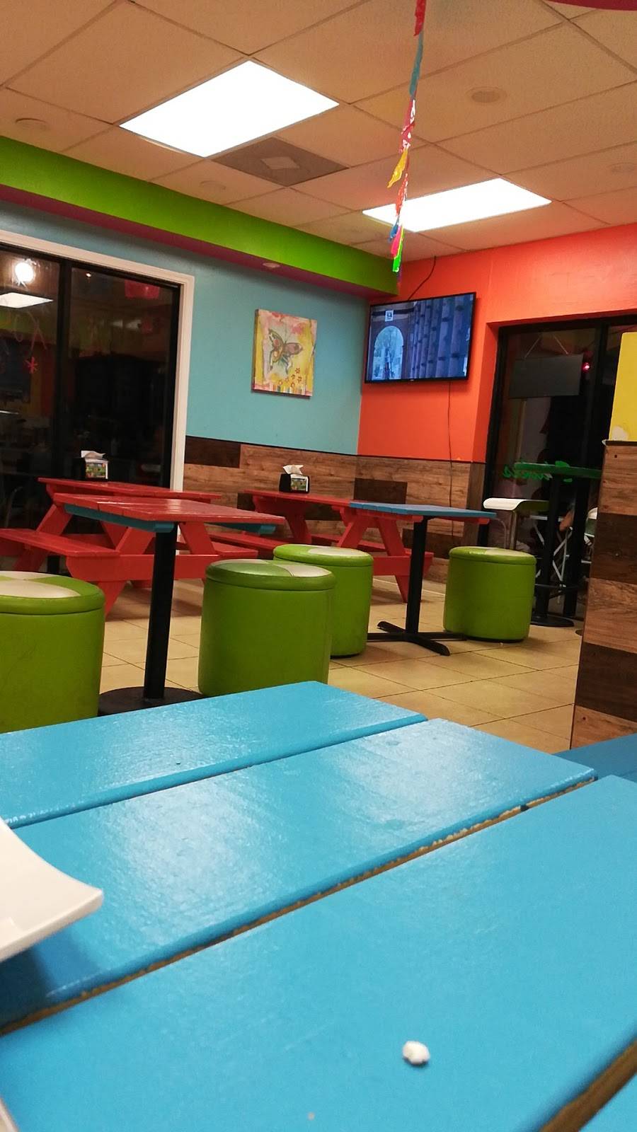 Limon Paradise | restaurant | 4112 Seawall Blvd, Galveston, TX 77550, USA | 4093546637 OR +1 409-354-6637