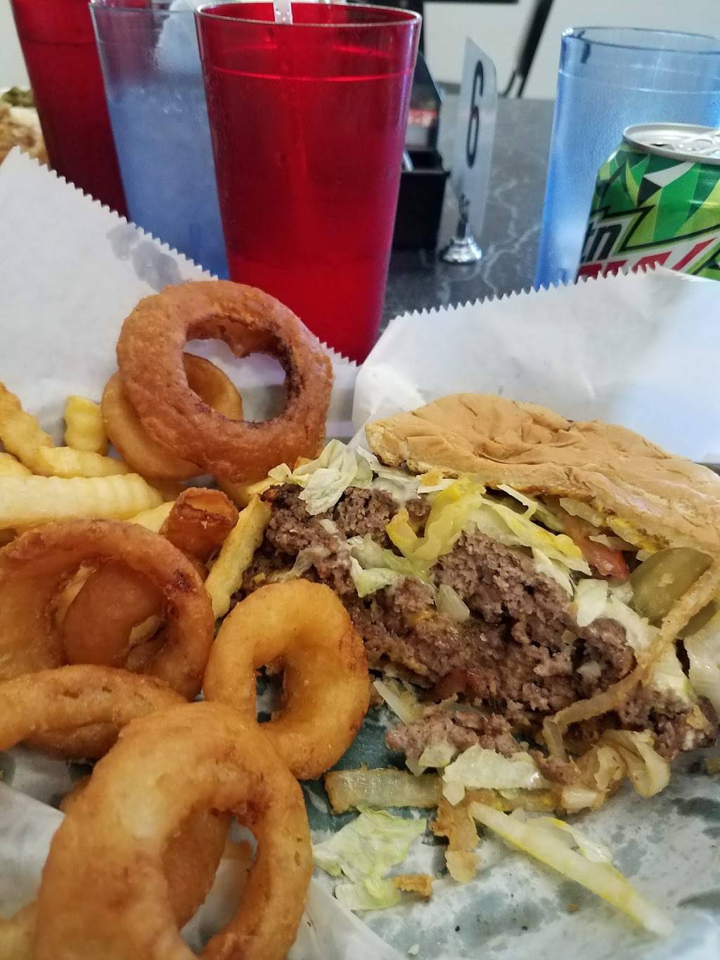 This Iz It | restaurant | 2831 NE 23rd St A, Oklahoma City, OK 73121, USA | 4056018686 OR +1 405-601-8686