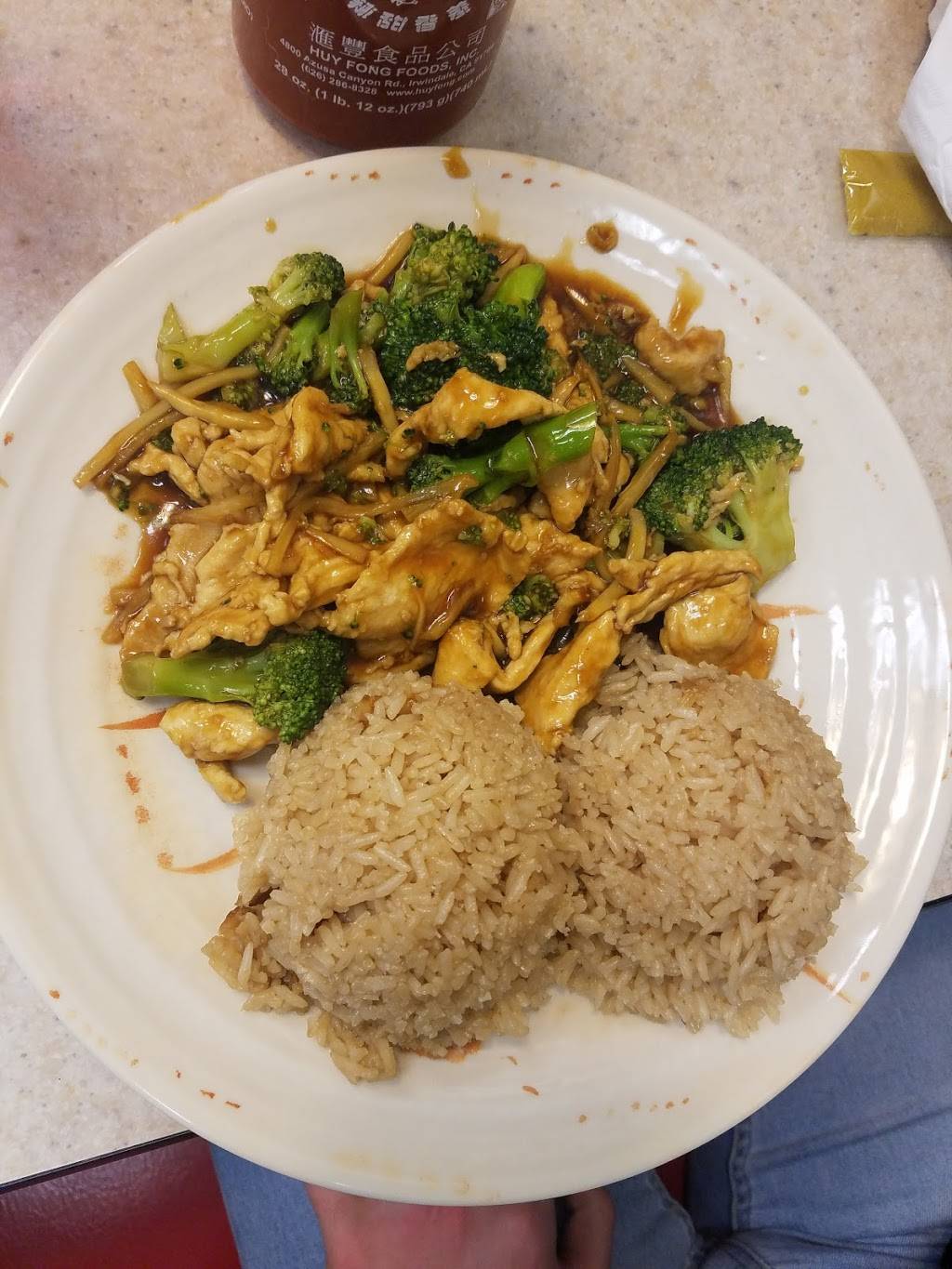 Pochs Phoenix Express | restaurant | 2301 S Broadway Ave Suite A04, Tyler, TX 75701, USA | 9037478067 OR +1 903-747-8067